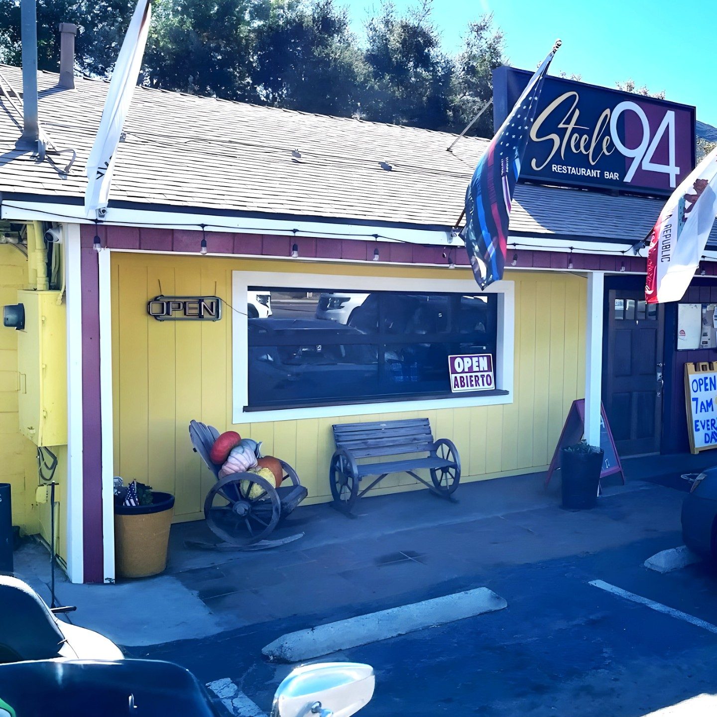 Steele 94 Restaurant Bar — Rancho San Diego